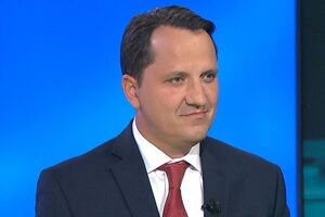 Felshtinsky: Anton Fedyashin has his own niche in Washington – namely, he serves as a director of the Institute of the Russian History and Culture, which is also known in the US as the Carmel Institute