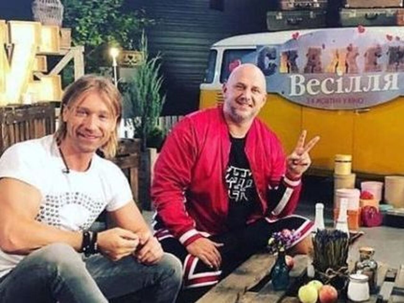 Винник і Потап позували для фото