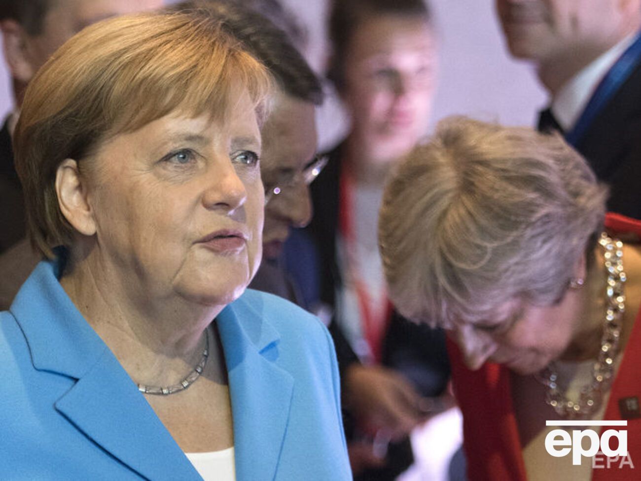 Меркель проігнорувала Мей