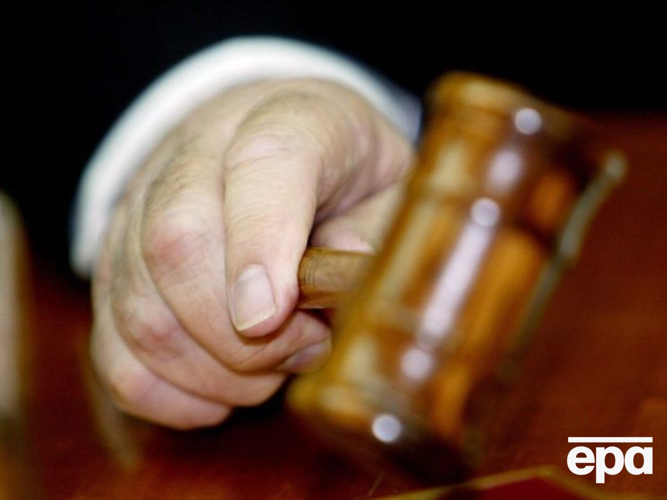 Суддя надав детективам доступ до документів "Ощадбанку"