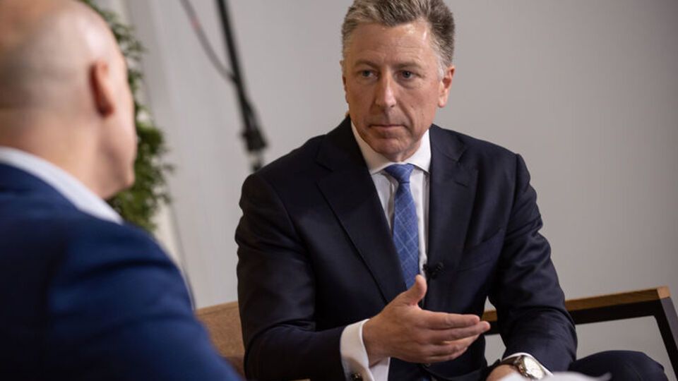 По словам Волкера, США хотят, чтобы украинцы сами выбирали себе лидеров