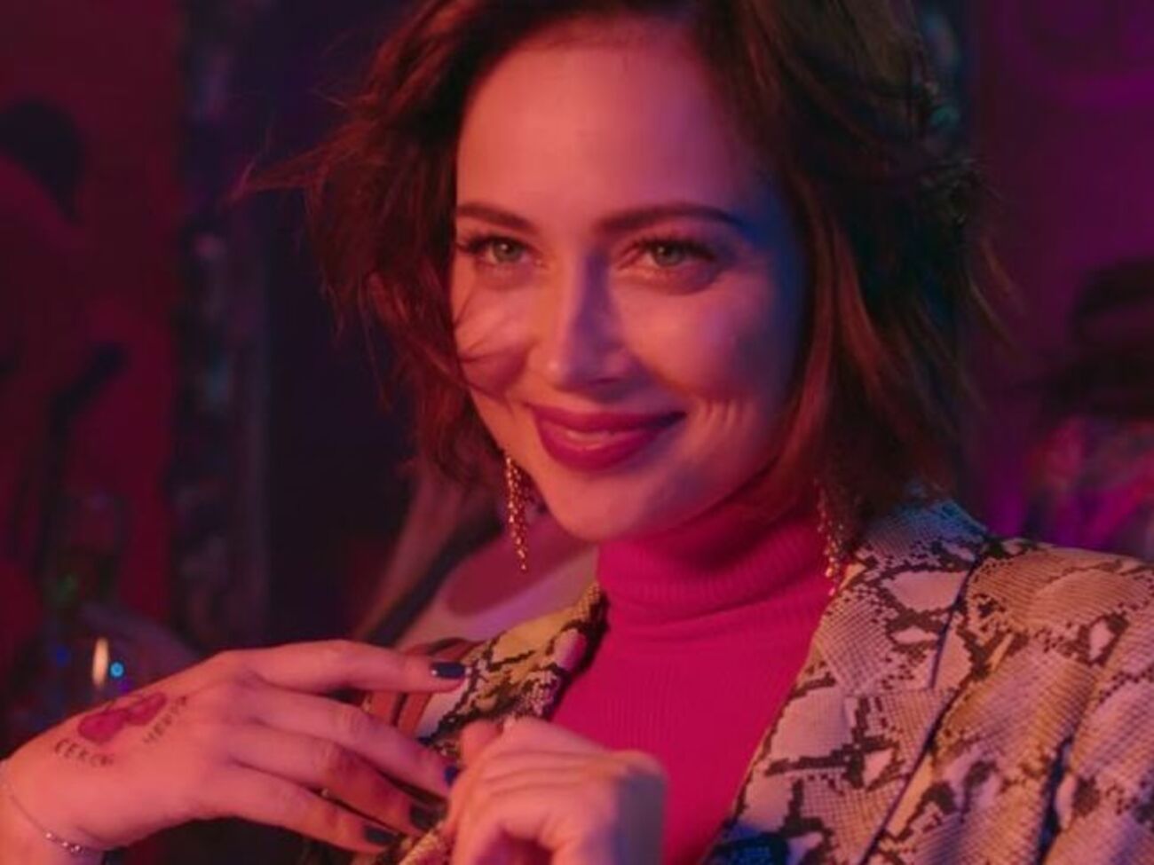 Самбурская снялась в клипе Орбакайте