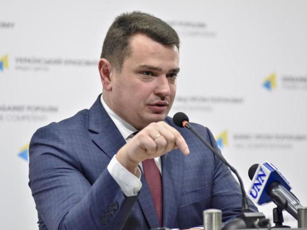 Сытник, по словам министра инфрастурктуры, предупредил об обыске