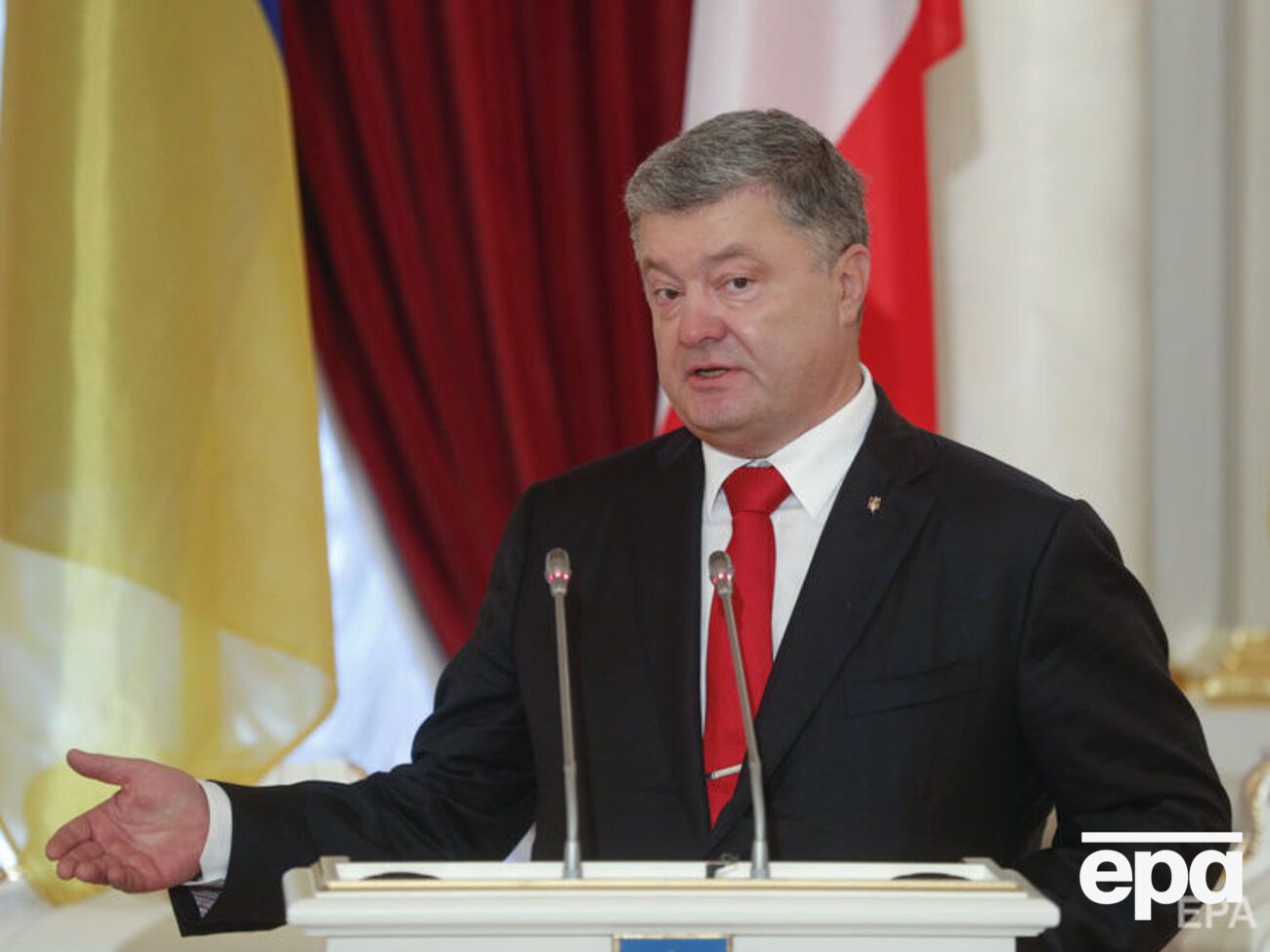 Порошенко: Путин стремится создать геополитический инструмент давления на Западную Европу