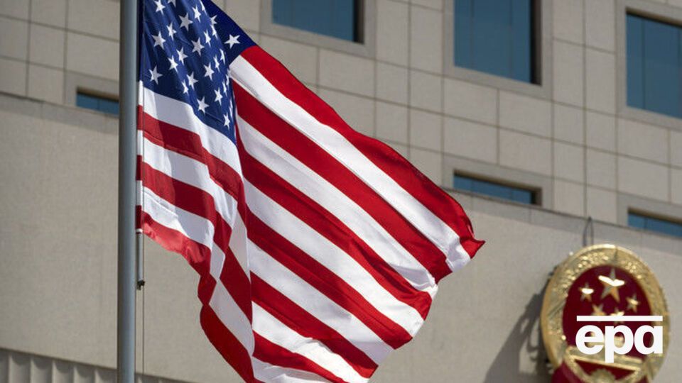 В МИД КНР заявили, что из-за санкций отношения между США и Китаем "серьезно пострадали"
