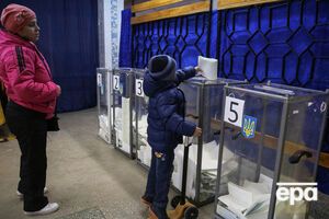 Кузьменко: Расшифровка кандидатами лозунгов, детализация обещаний – вот на что нужно обращать внимание. Все-таки не хрена с горы – главнокомандующего избираем