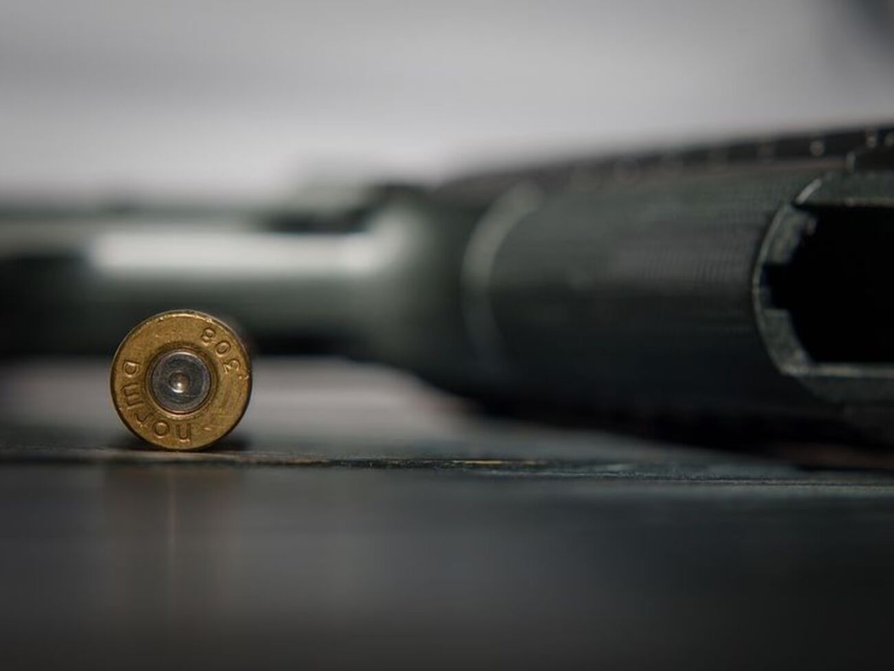 Нападник зібрав гільзи з місця злочину