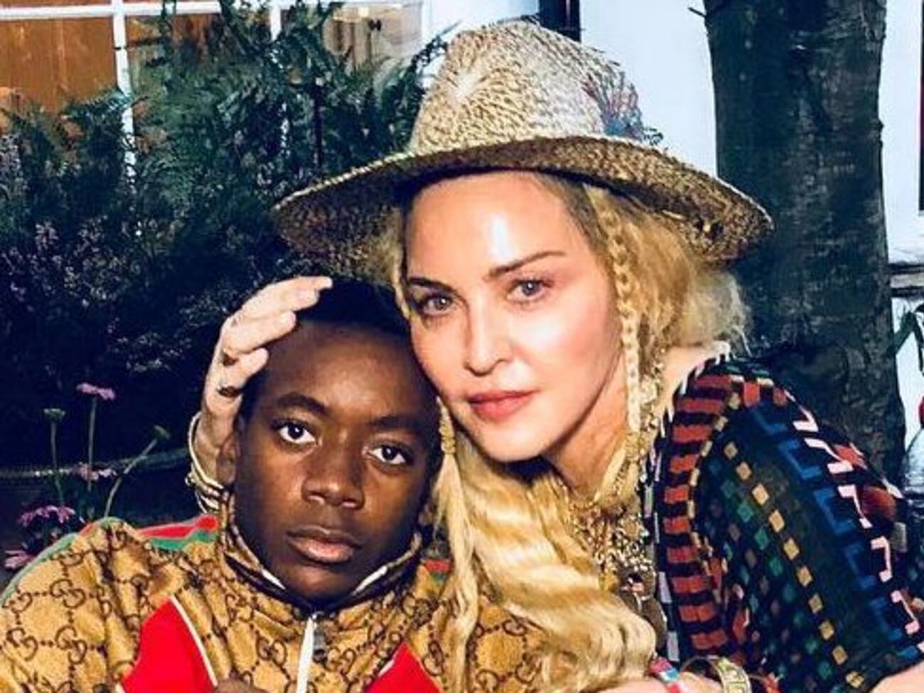 Мадонна: Португалія... Чоловік