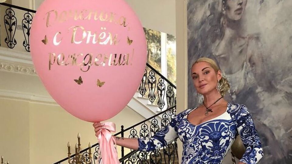 Волочкова: Мама, папа и дочь