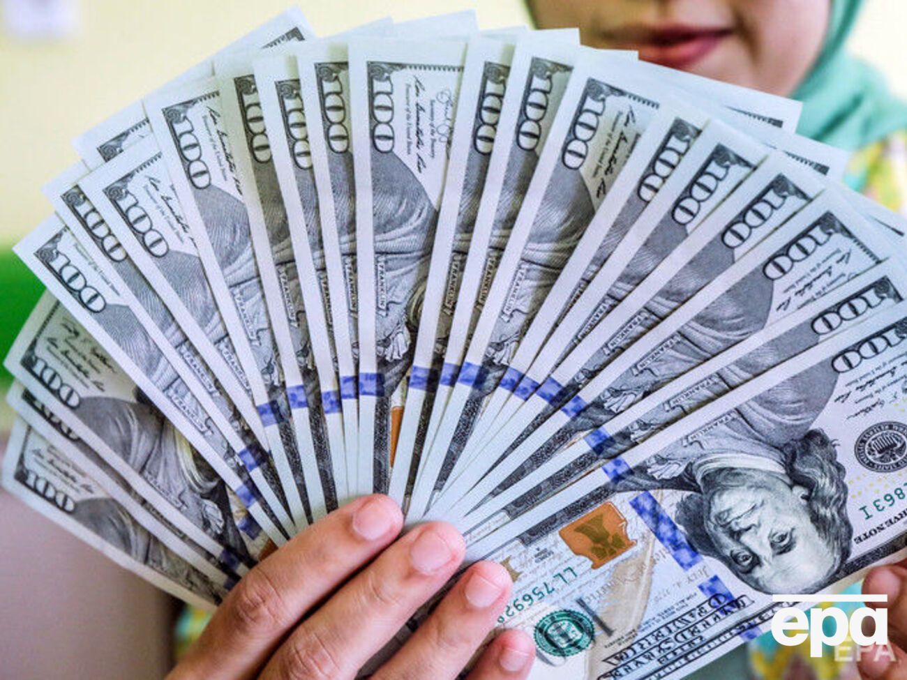 В России обсуждают идею отказа от доллара