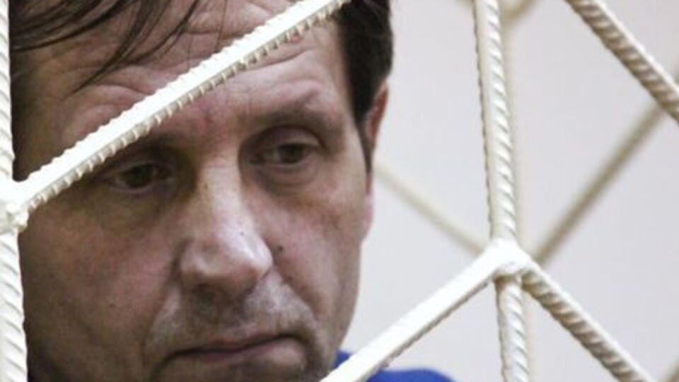 Балух требовал доставить его в суд