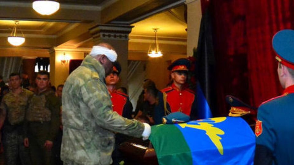 31 августа Тимофеев был ранен во время взрыва в донецком ресторане "Сепар", когда погиб Захарченко