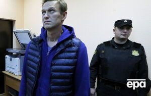 Навальный вышел из-под ареста и вновь попал под суд