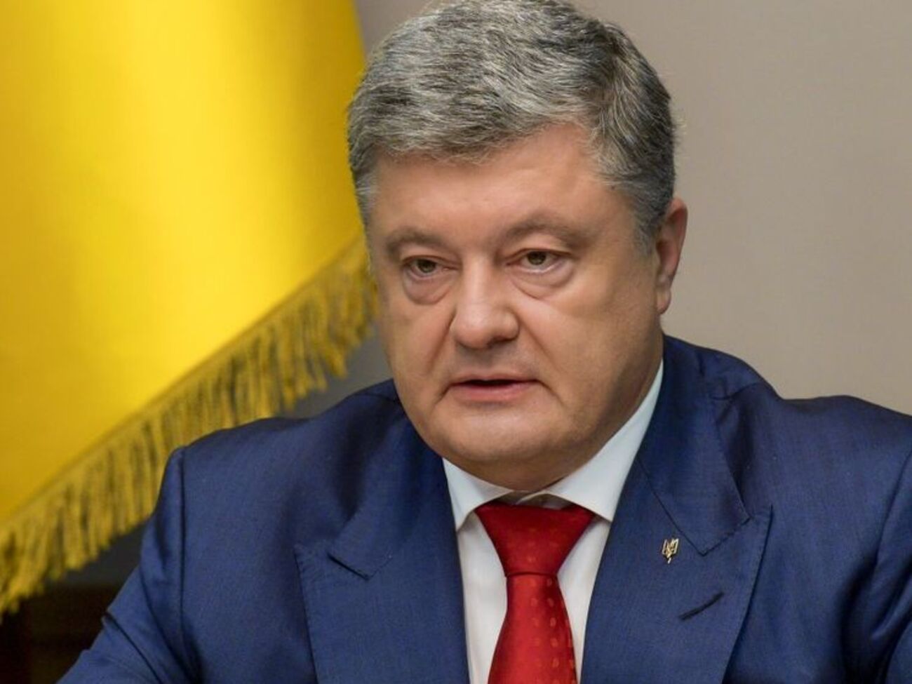 Порошенко поцікавився перебігом розслідування замаху на Михайлика