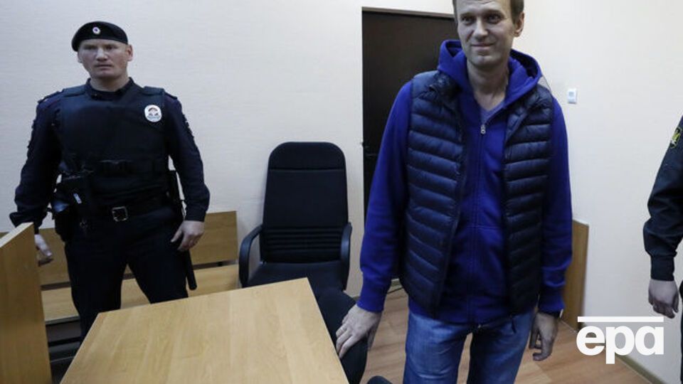 У Навального другий термін поспіль