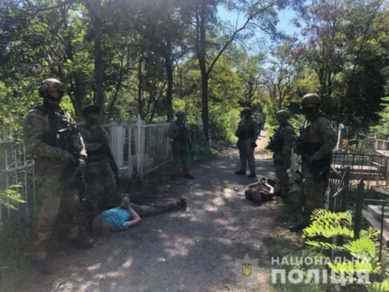 Підозрюваних затримали співробітники поліції в місті Чорноморську