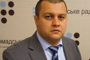 По словам Комнатного, еще 400 семей обеспечат жильем за счет средств госбюджета