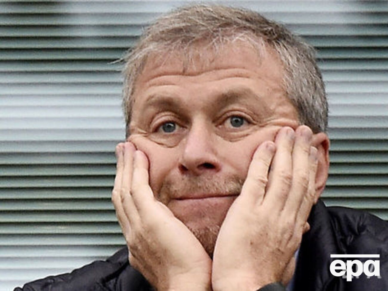 Абрамович&nbsp;&ndash; российский предприниматель, миллиардер, бывший&nbsp;губернатор&nbsp;Чукотского автономного округа России