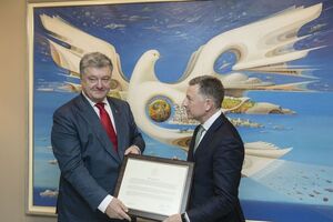 Порошенко встретился с Волкером