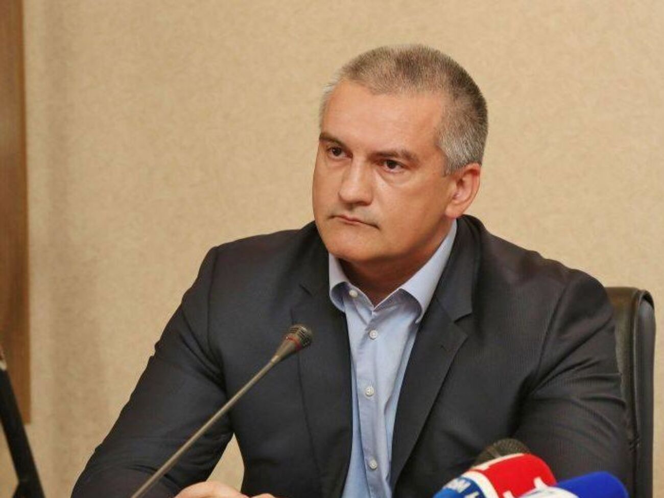 Аксенов хочет отмены указа о внесении его в санкционный список