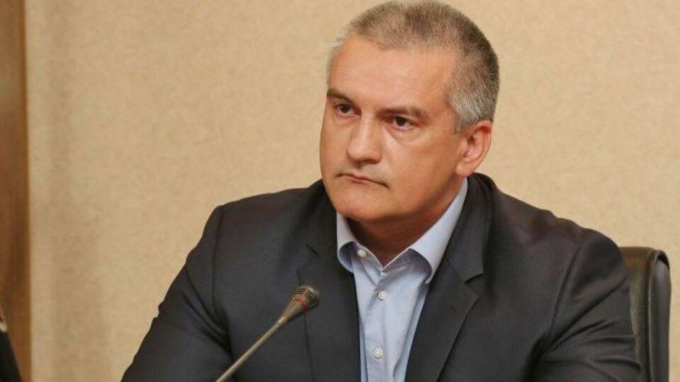 Аксенов хочет отмены указа о внесении его в санкционный список
