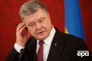 Порошенко: Поки ми тут дискутуємо, зовнішня військова агресія проти України триває