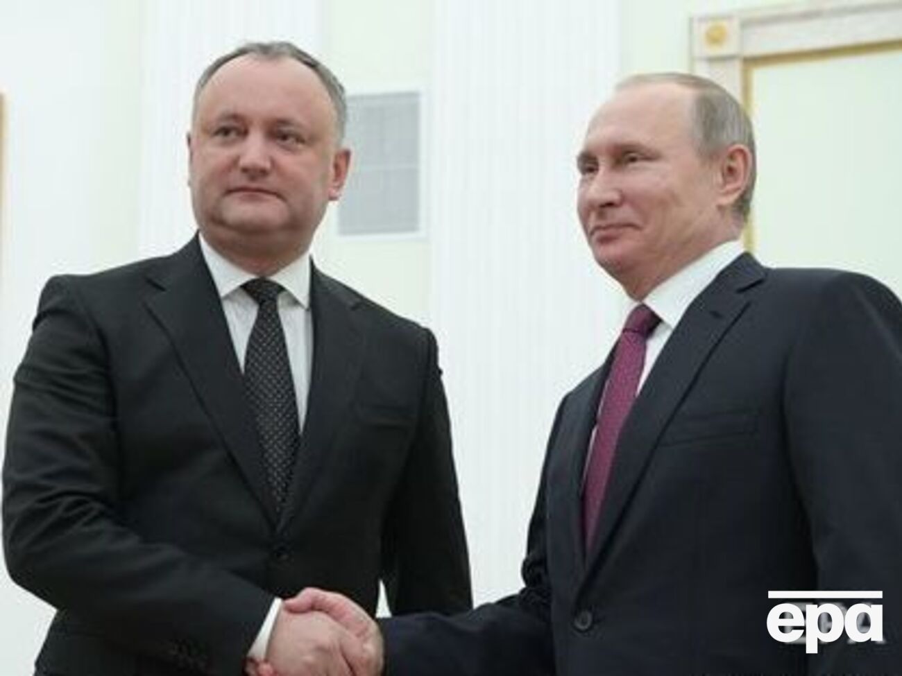 Додон: Володимир Володимирович мені говорив: "Не проблема, з ким ви хочете дружити. Головне, не дружіть проти нас"