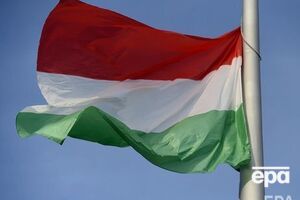 На відео з Берегова зафіксовано приймання українців в угорське громадянство