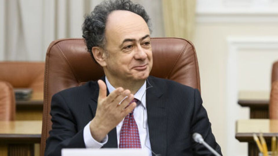 Мінгареллі підкреслив, що ЄС вибудовує відносини з Україною з огляду на принципи свободи, незалежності і територіальної цілісності