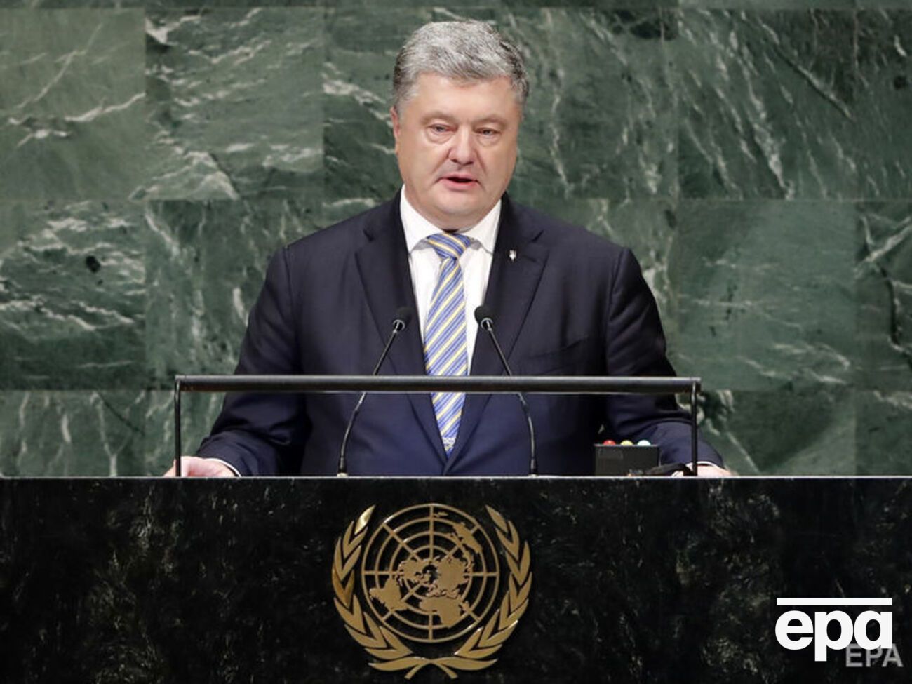 Порошенко: Україна запропонувала додати пункт "Про ситуацію на тимчасово окупованих територіях України" до порядку денного
