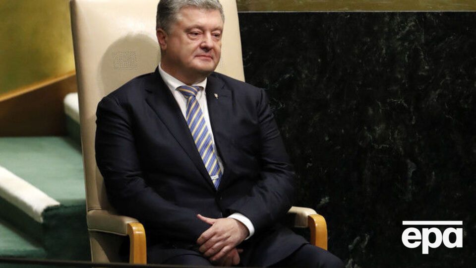 Порошенко відмовився говорити з представником російських ЗМІ