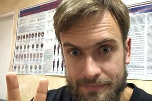 Верзилов собирается вернуться в Москву