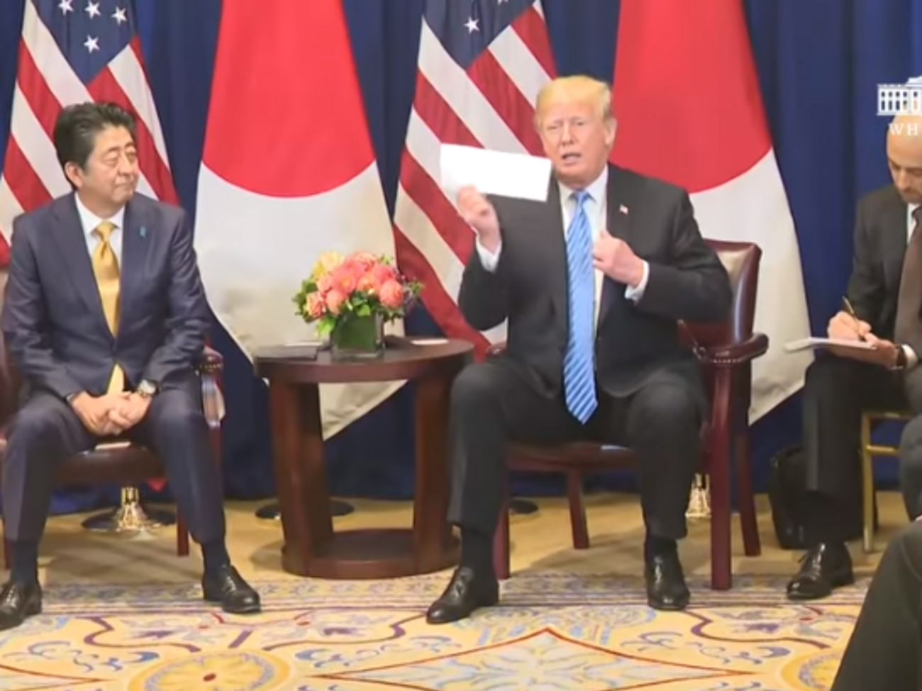 Дональд Трамп уже отримав кілька листів від Кім Чен Ина