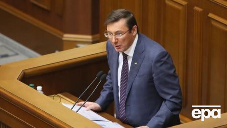 Луценко: задержано по подозрению в коррупции более 10 тыс. человек, в суд передано около 6 тыс. дел