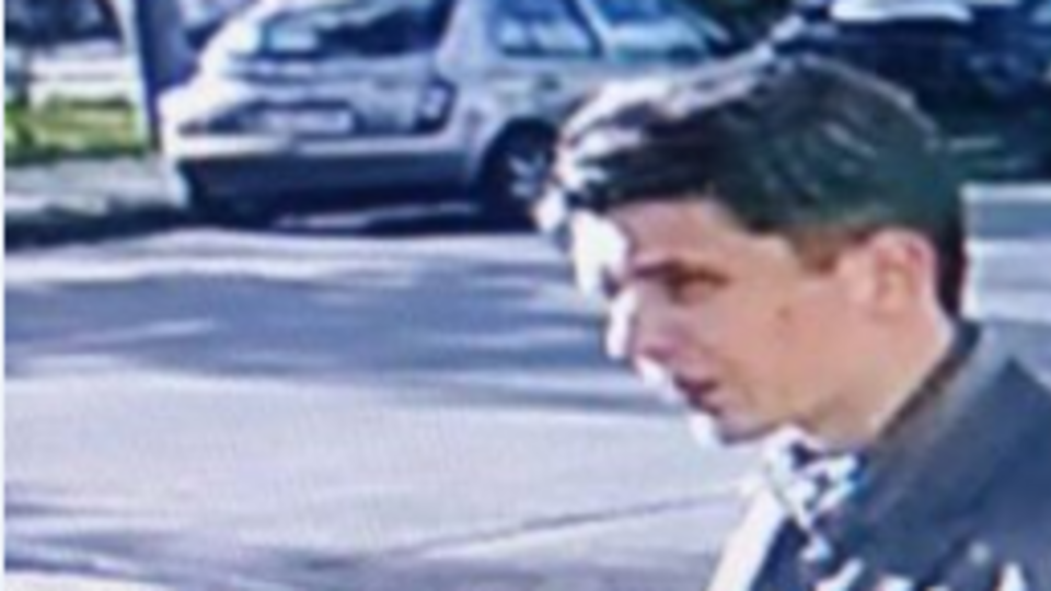 "Страна" оприлюднила фото чоловіка, імовірно, причетного до крадіжки ікони