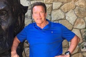 Шварценеггер: Щасливого дня народження моїй дорогій подрузі Лінді Гемілтон!