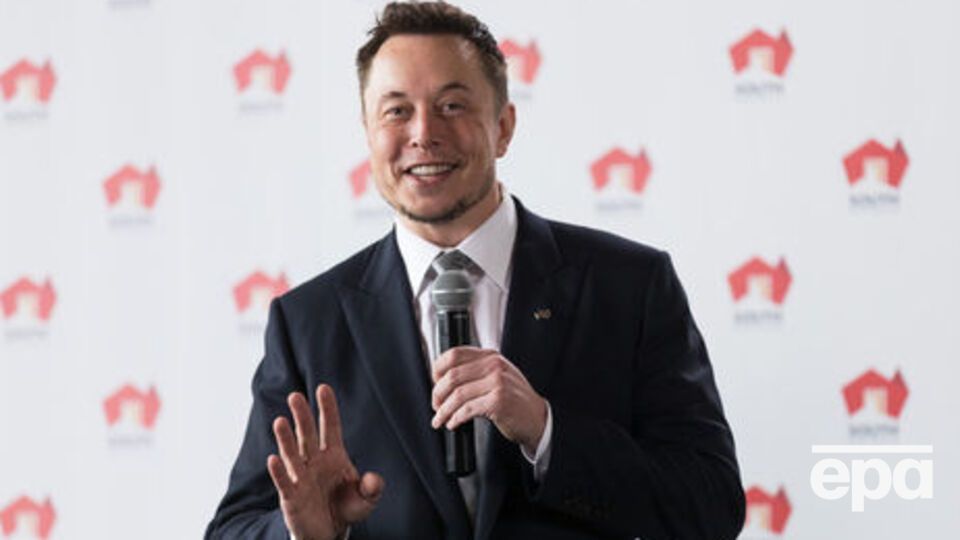 Маску належить 20% акцій Tesla