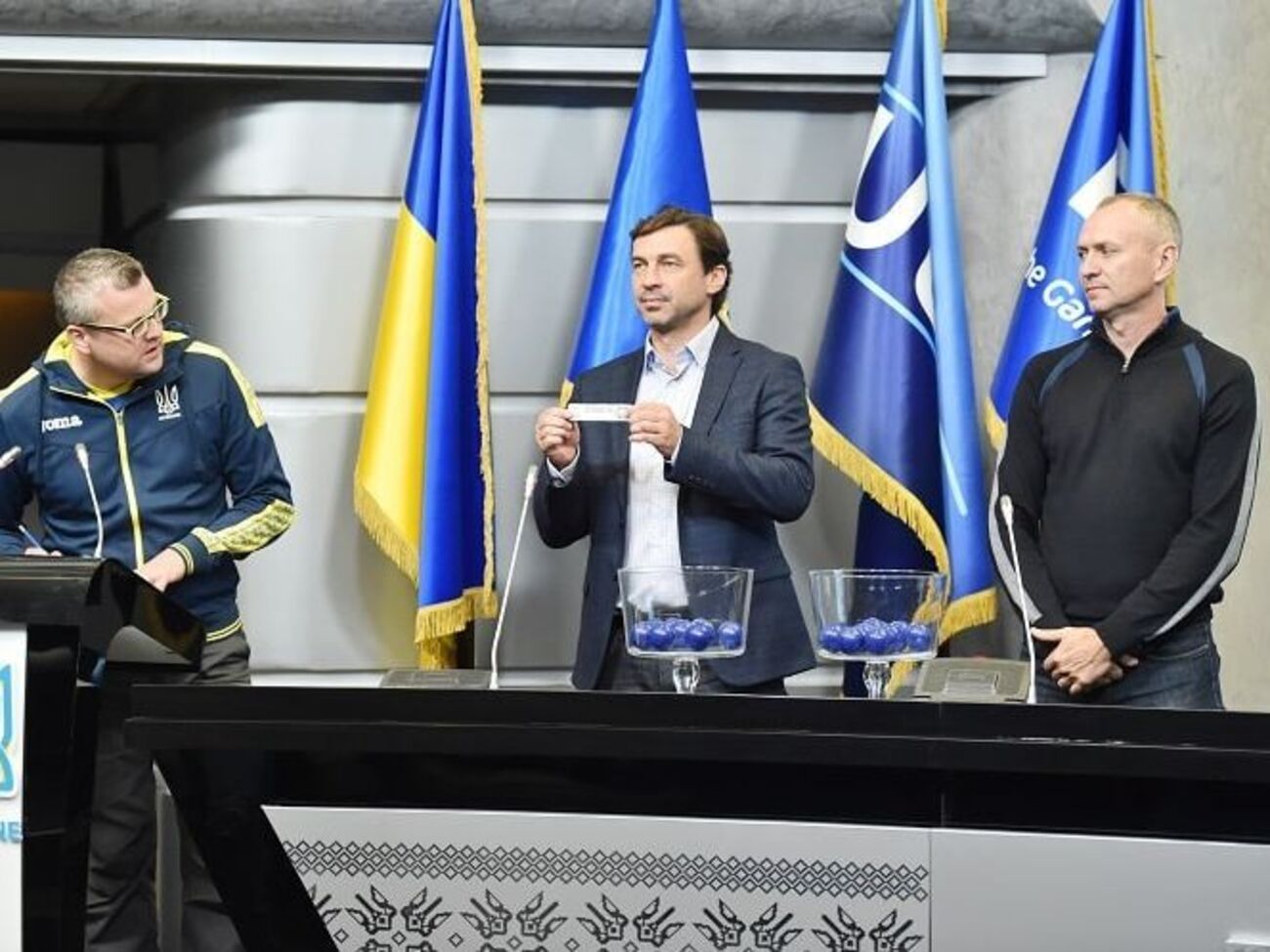 Слепой жребий определил пары 1/8 финала Кубка Украины по футболу