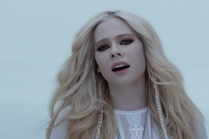 Авріл Лавін презентувала ролик