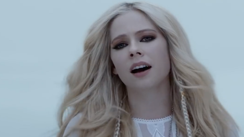 Авріл Лавін презентувала ролик
