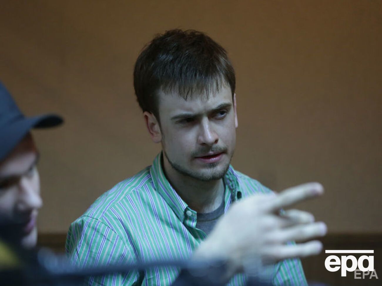 На бывшего офицера российской спецслужбы распылили газ без запаха, в результате чего у него были симптомы, как у Верзилова