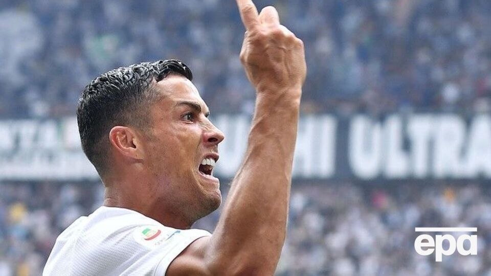 По данным Spiegel, Роналду заплатил потерпевшей $375 тыс.