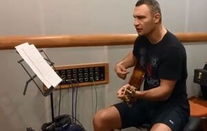 Кличко сообщил, что репетировал перед заседанием Киевсовета