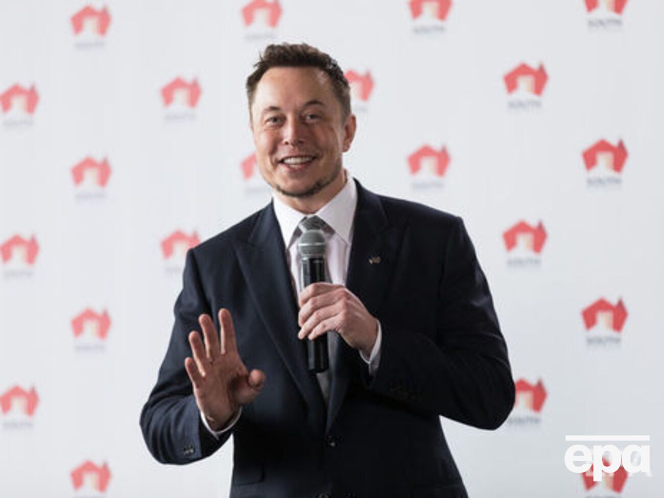 Статки Маска скоротилися на $2 млрд