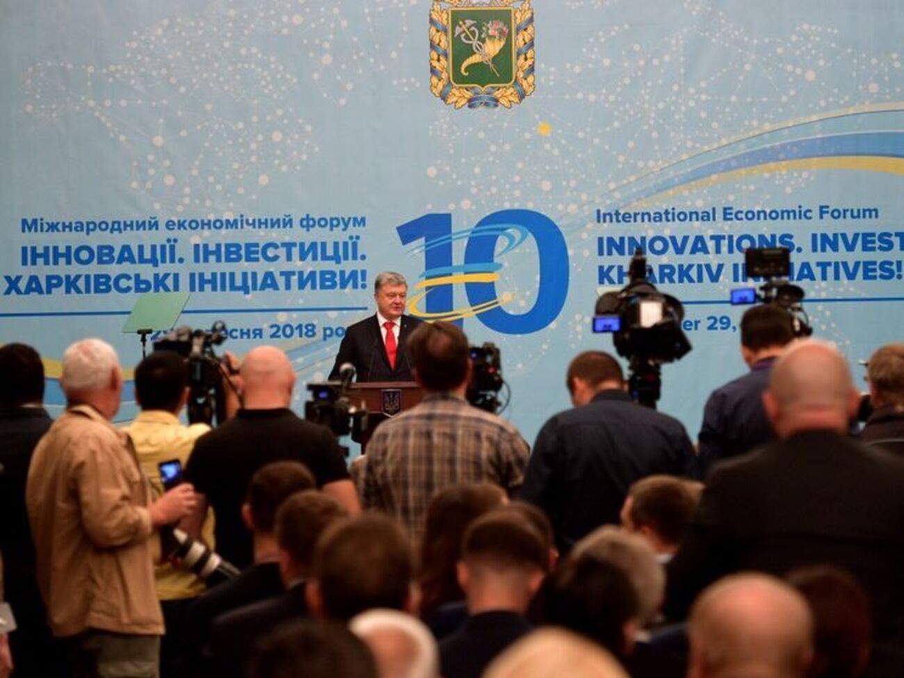 Порошенко: Я напрямую обвиняю своих политических оппонентов в откровенной лжи