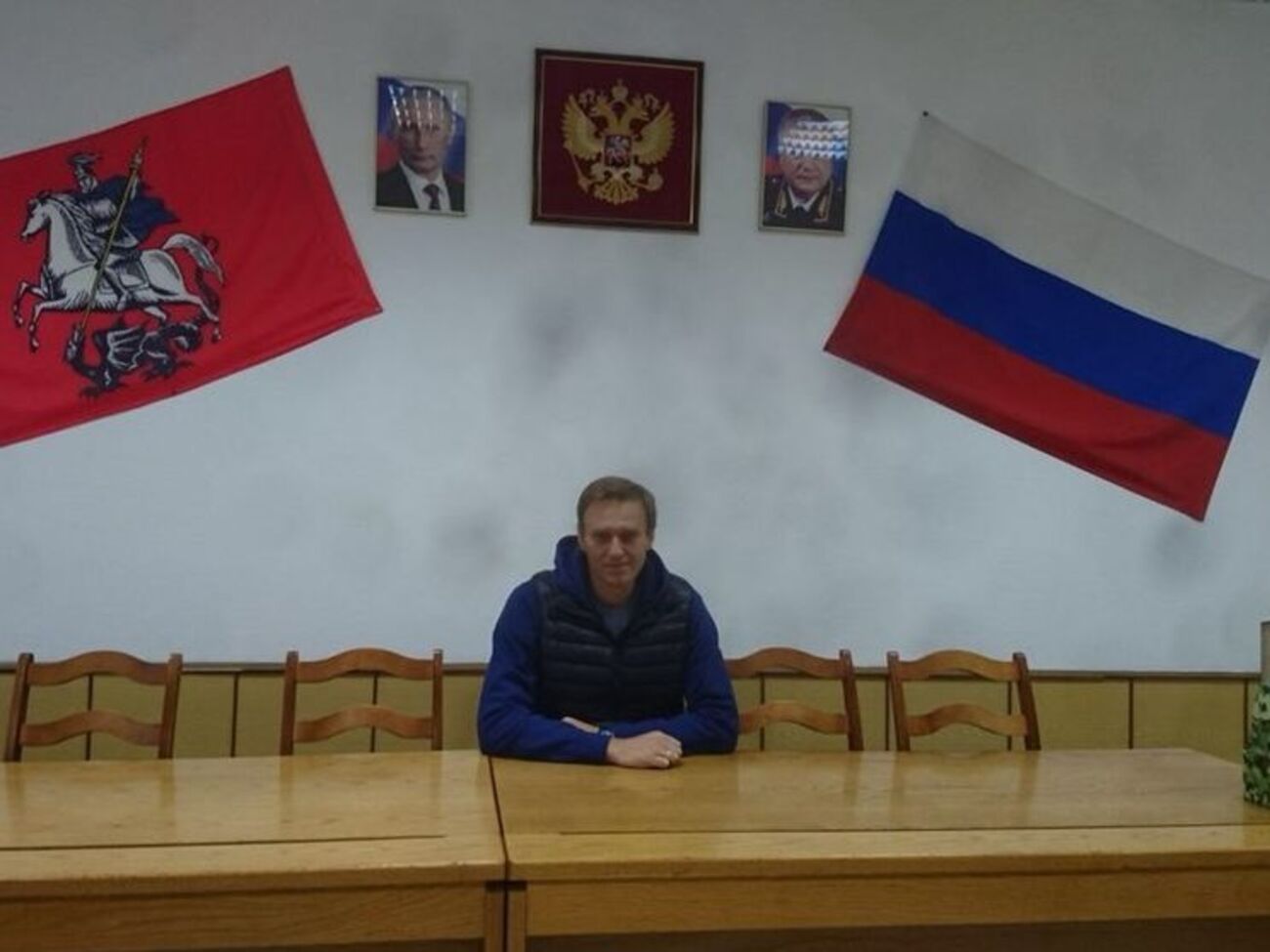 Шендерович о Навальном (на фото): Он садится и садится