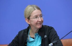 Супрун рассказала, как бороться с мухами в еде