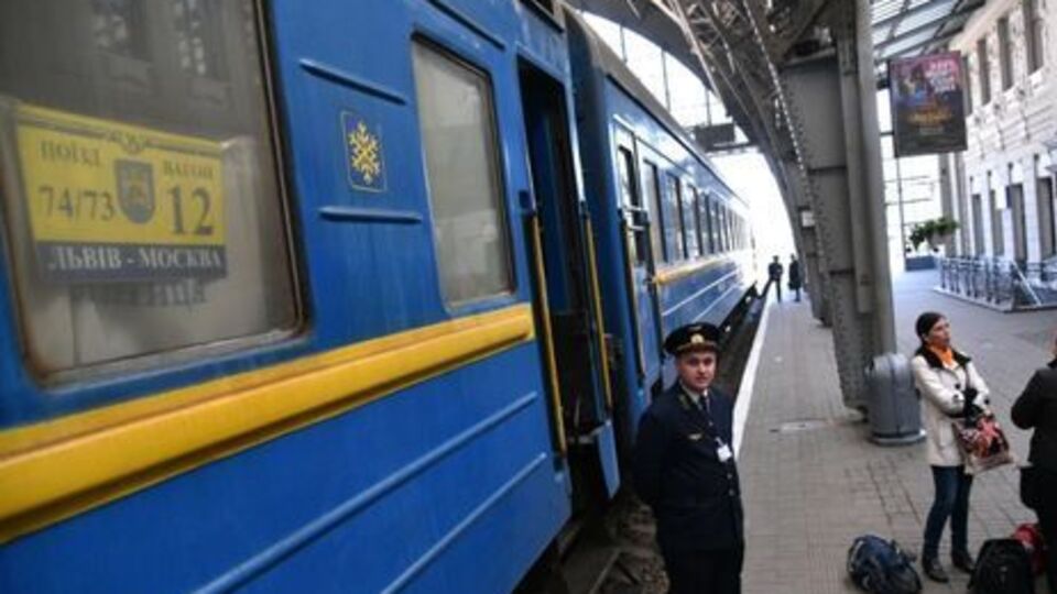 Украина рассматривает возможность прекращения железнодорожного сообщения с РФ
