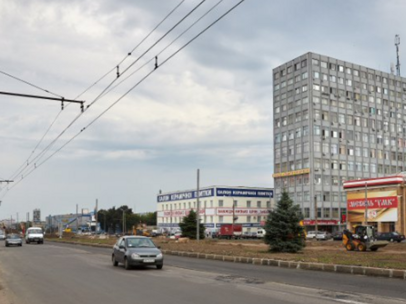 Московский проспект – наиболее протяженная транспортная артерия Харькова