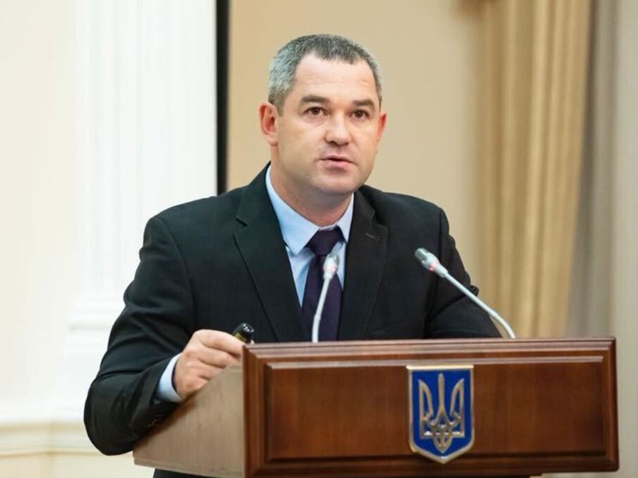 Продан пішов у відставку